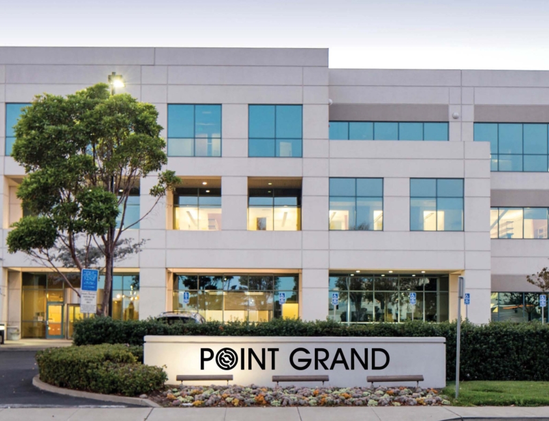 Point Grand_Signage